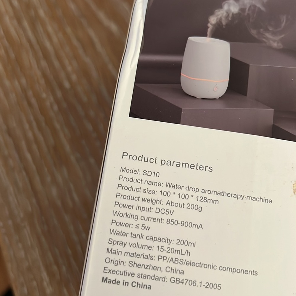 Essential Oil Diffuser - Picture 6 of 6